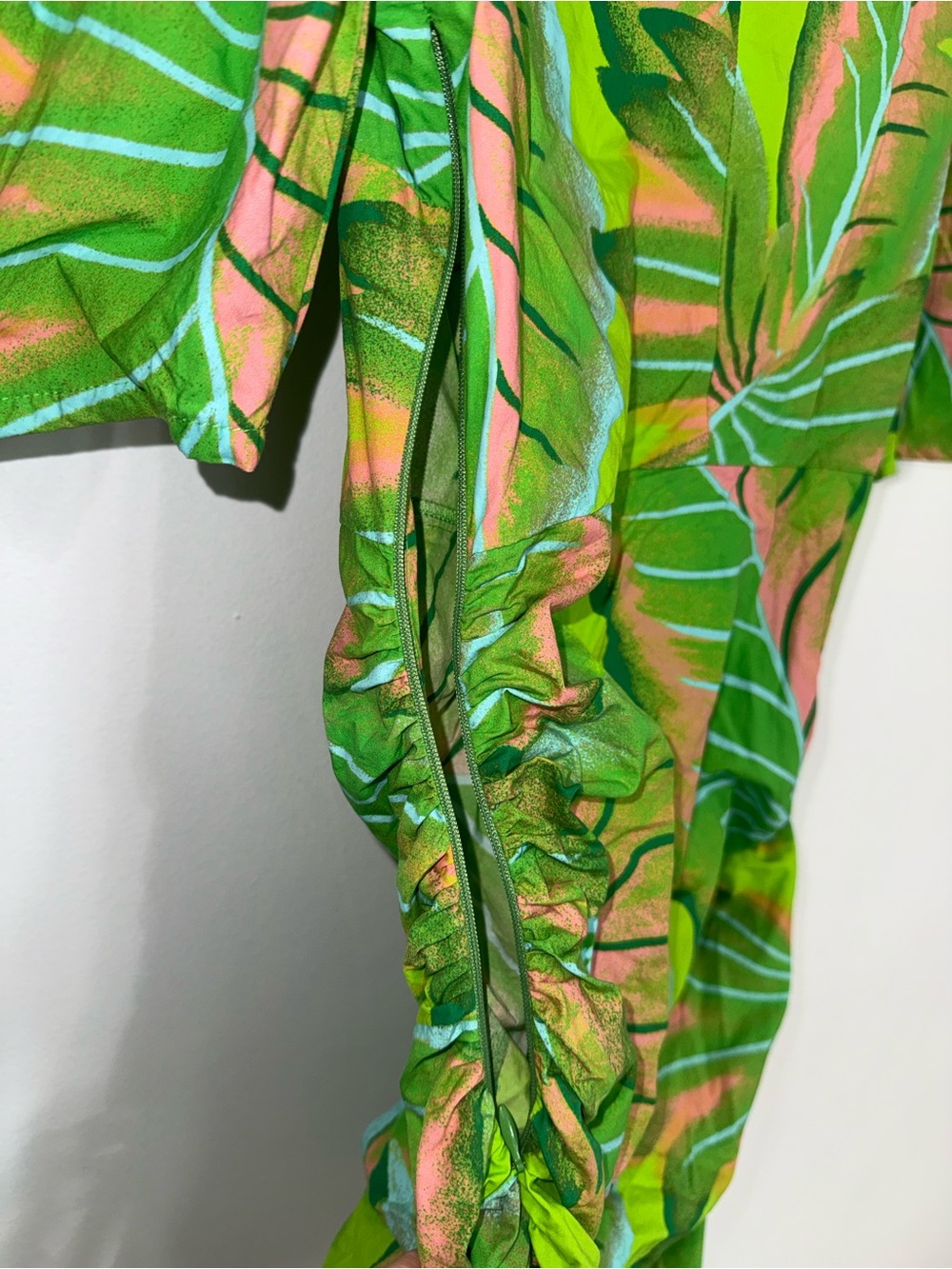 FARM Rio Neon Green Tropical Ruched Puff-Sleeve Mini Dress - Picture 9 of 10